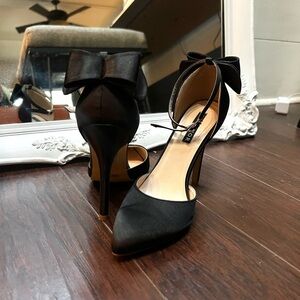 Satin Black Bow Stiletto